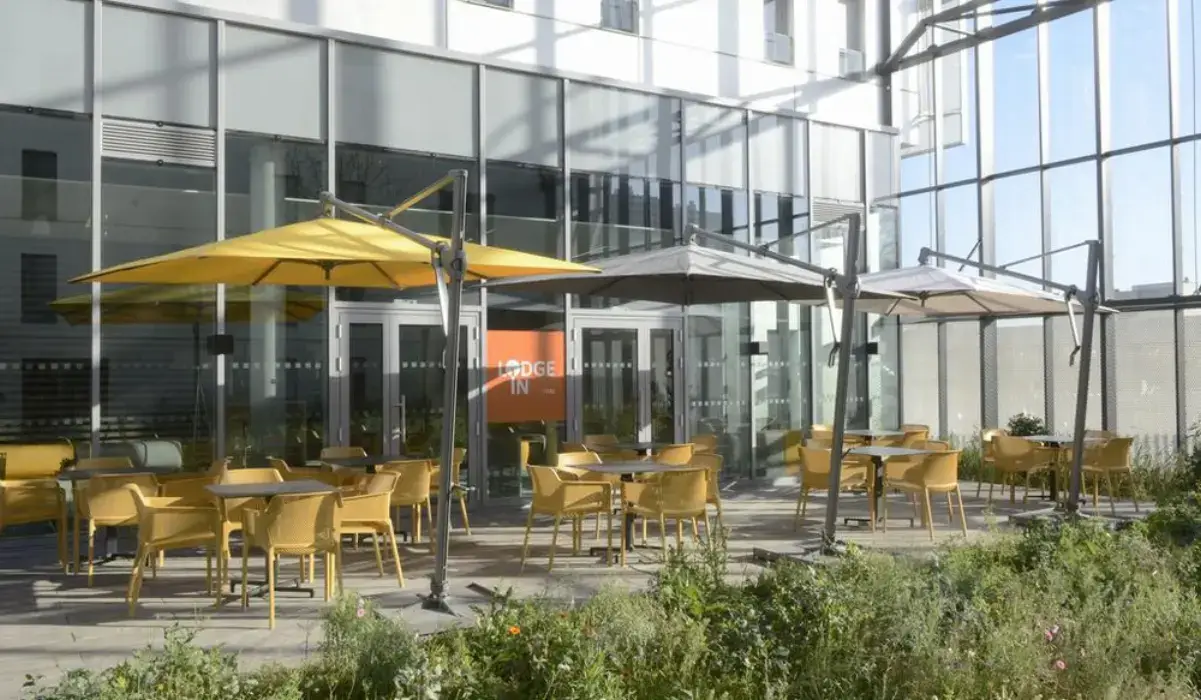 Lodge In Paris 2