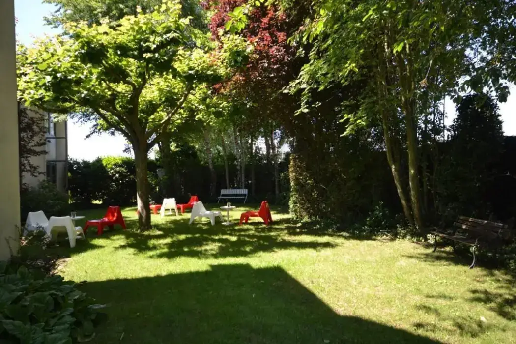 Brit Hotel Caen Hérouville 15
