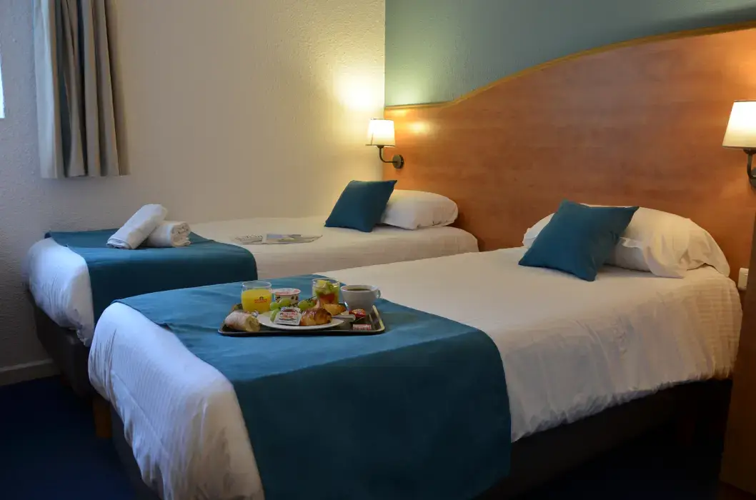 Brit Hotel Caen Hérouville 9