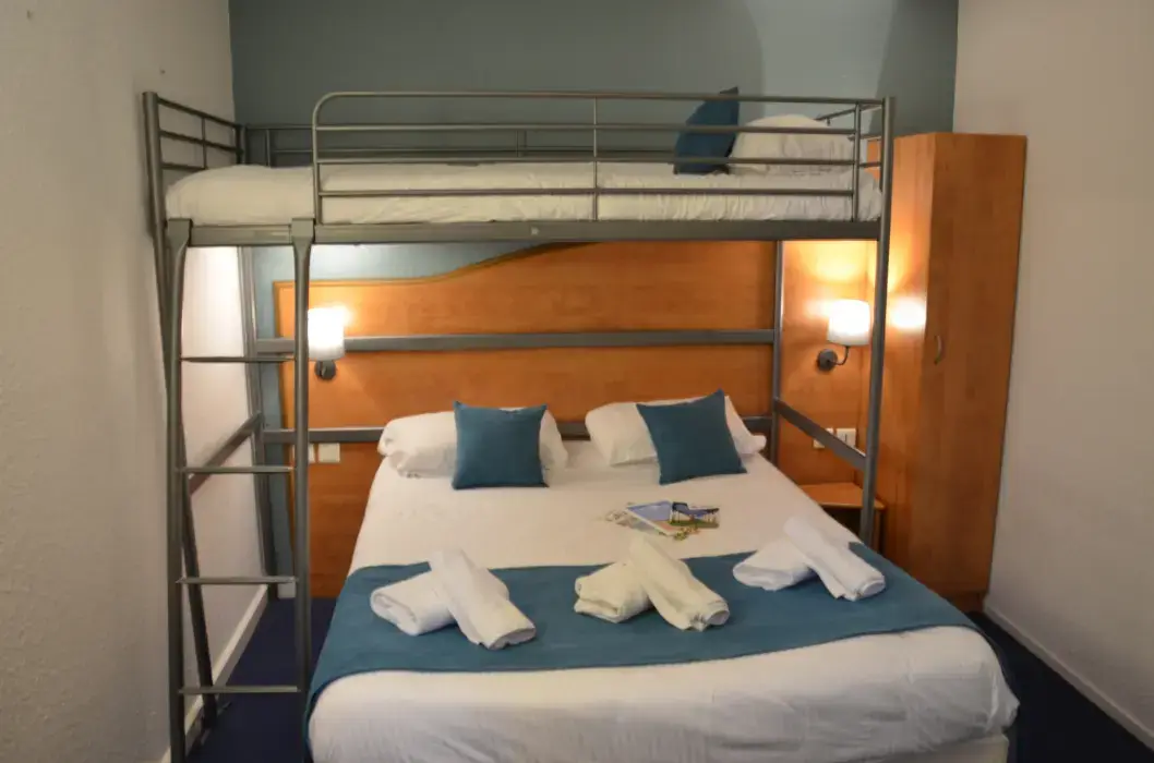Brit Hotel Caen Hérouville 10