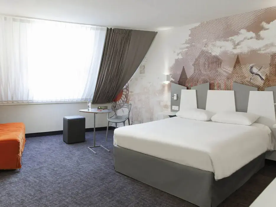Ibis Styles Poitiers Centre 5
