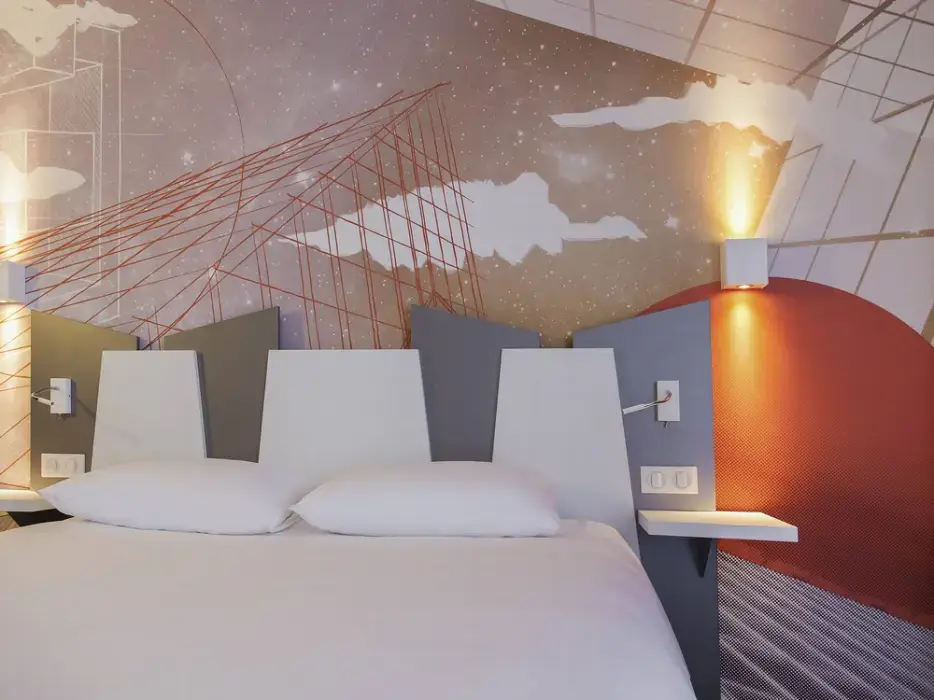 Ibis Styles Poitiers Centre 7