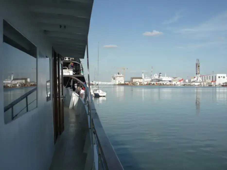 Spirit of Victoria 2