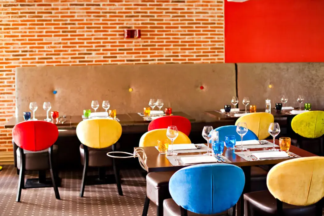 Les Canisses Hôtel Restaurant 8