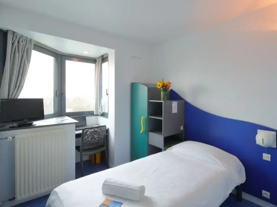 Hôtel CIS Paris Ravel 4
