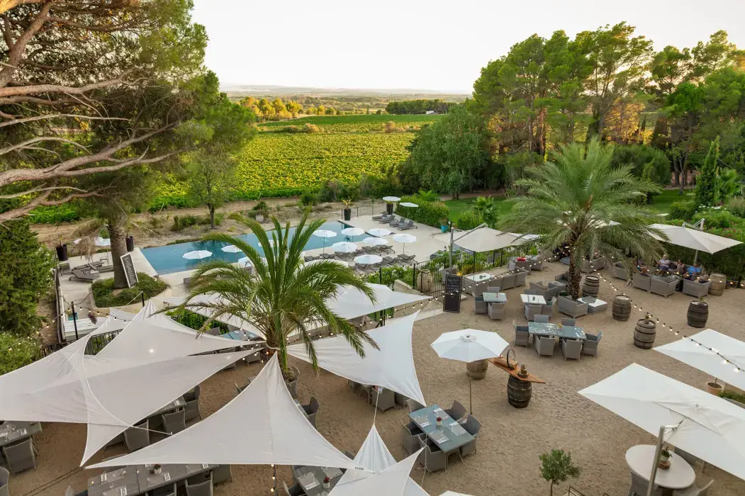 Château Les Carrasses 2