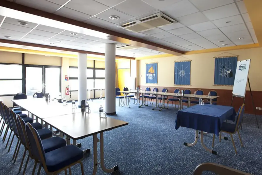 Brit Hôtel Saint Malo, Le Transat 8