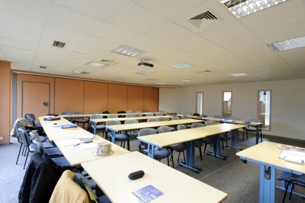Espace Congrès de la Chambre de Métiers et de l'Artisanat de la Haute-Savoie 9