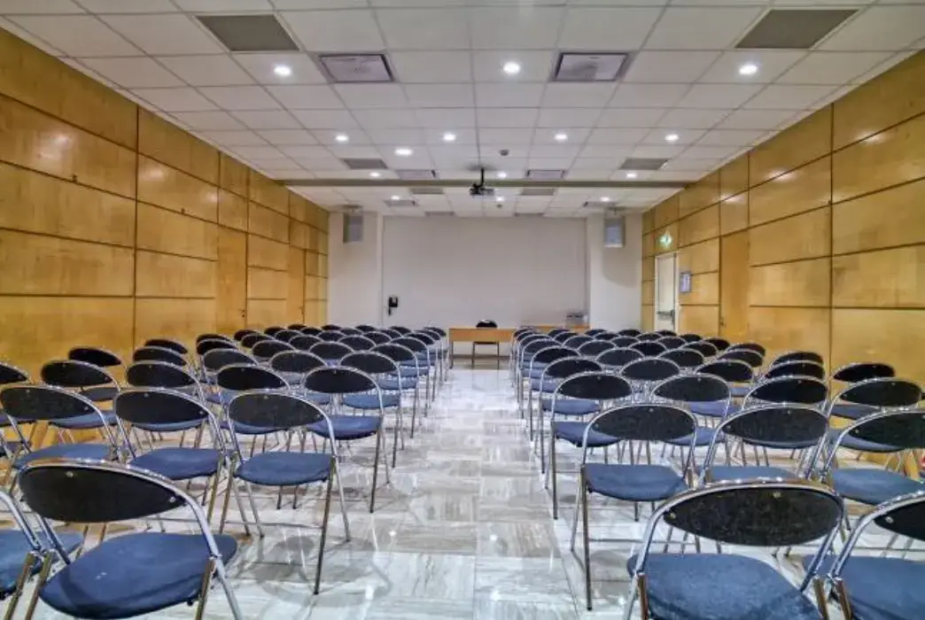 Espace Saint Martin 6