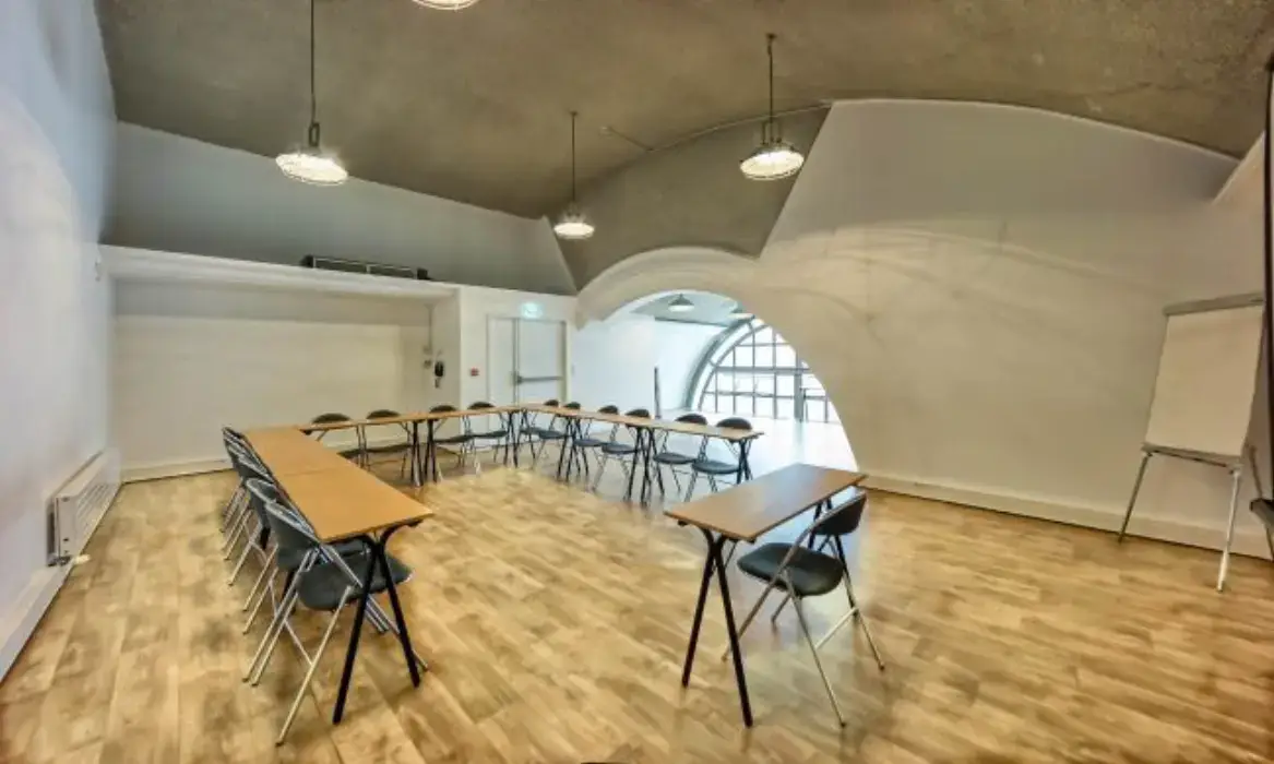 Espace Saint Martin 8