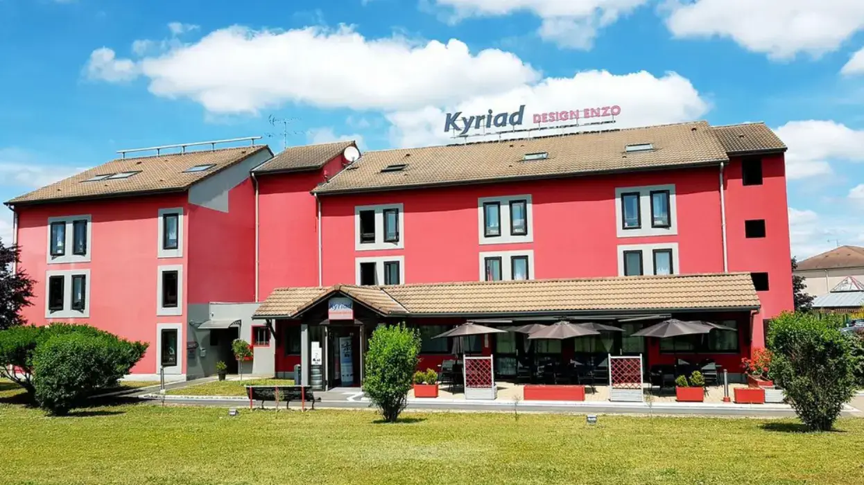 Kyriad Design Enzo