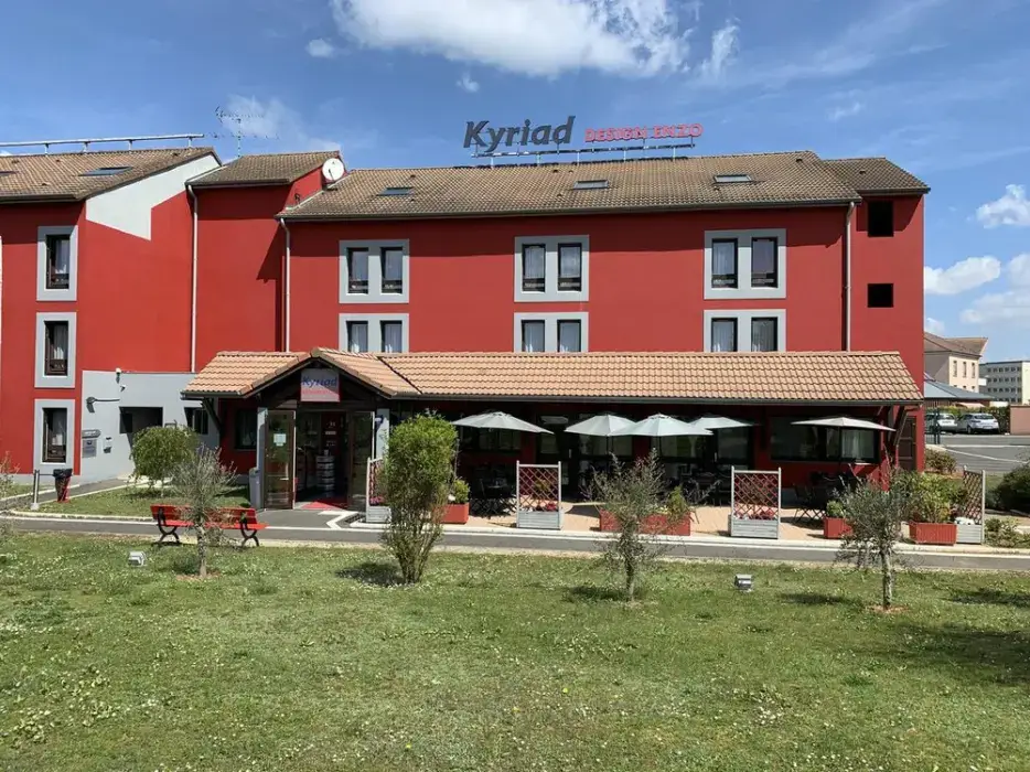 Kyriad Design Enzo 4
