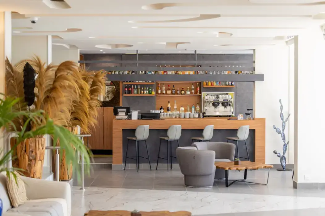 Luxotel Cannes 10