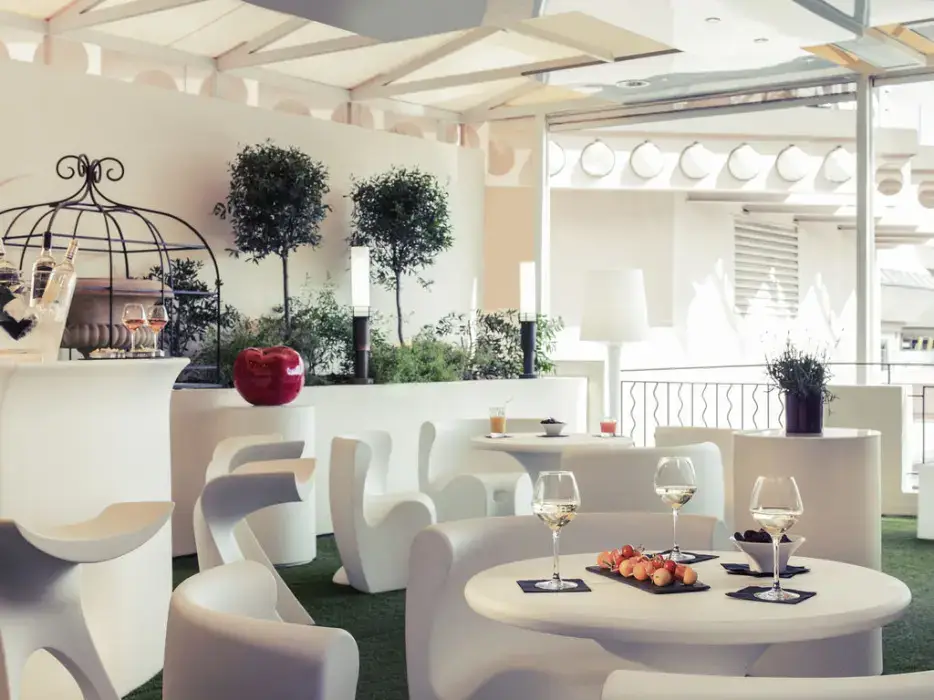 Mercure Marseille Centre Vieux Port 5