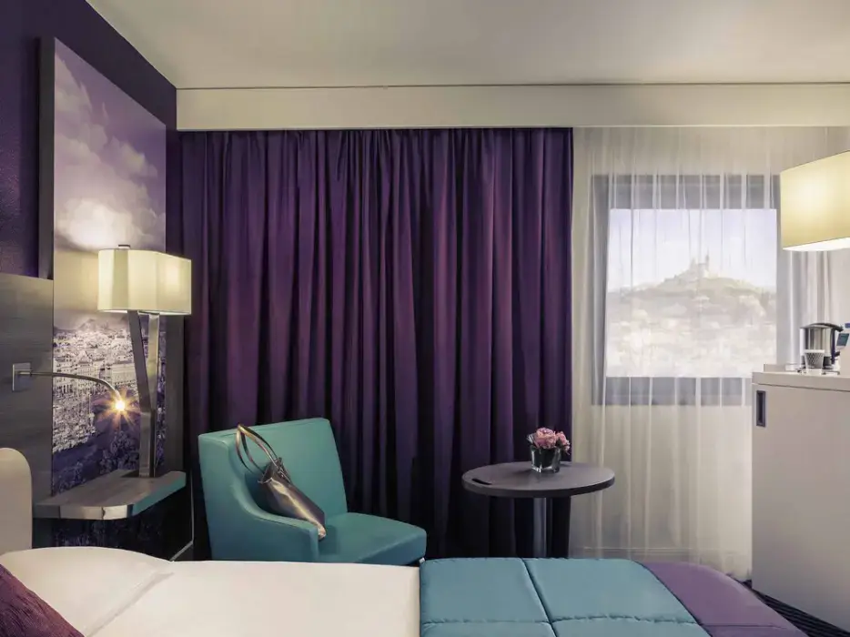 Mercure Marseille Centre Vieux Port 7