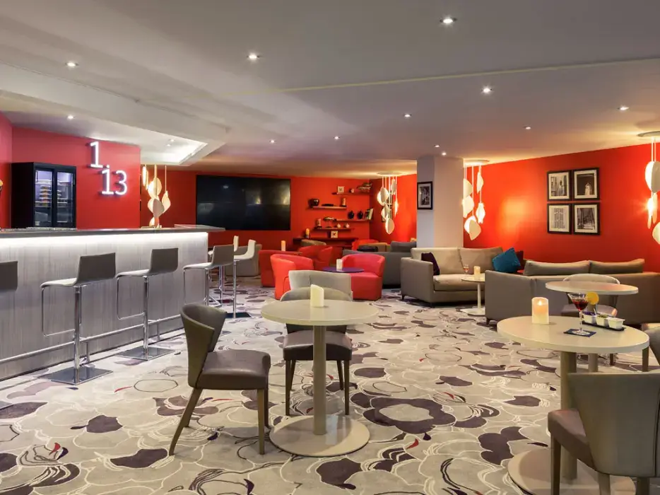 Mercure Marseille Centre Vieux Port 11