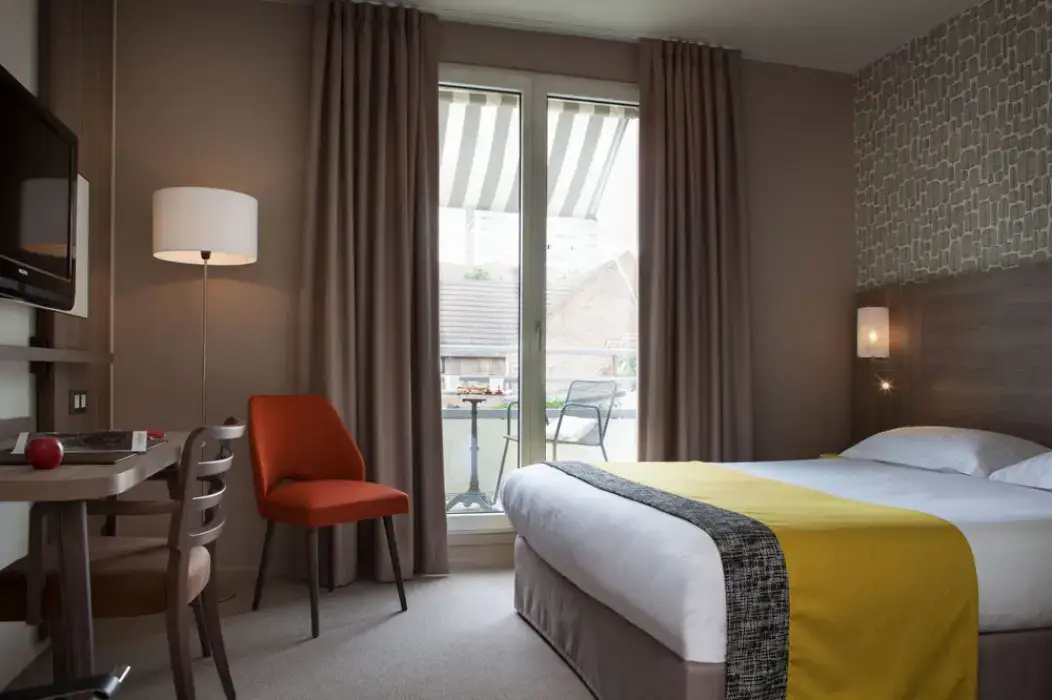 Hôtel Beausejour 9