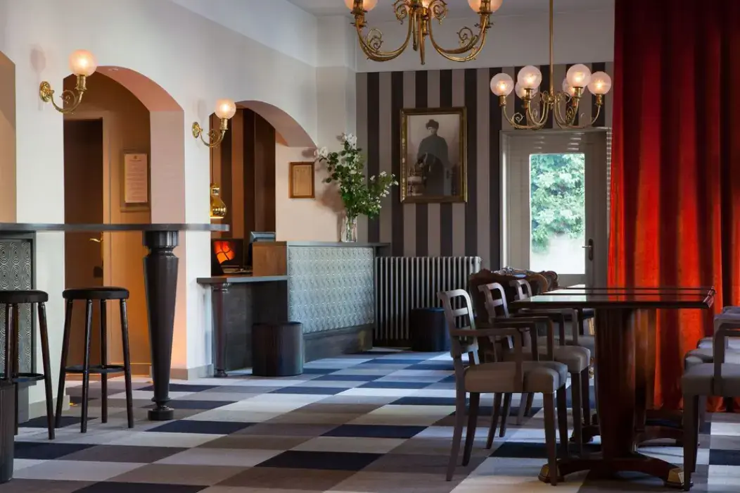 Hôtel Beausejour 10