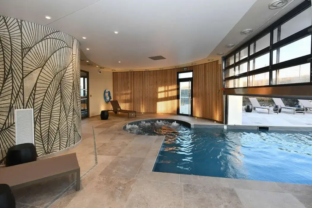 Golden Tulip Reims 5