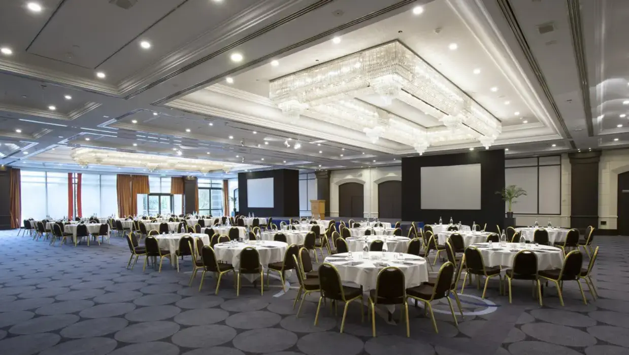 Hilton Paris Charles de Gaulle Airport 3