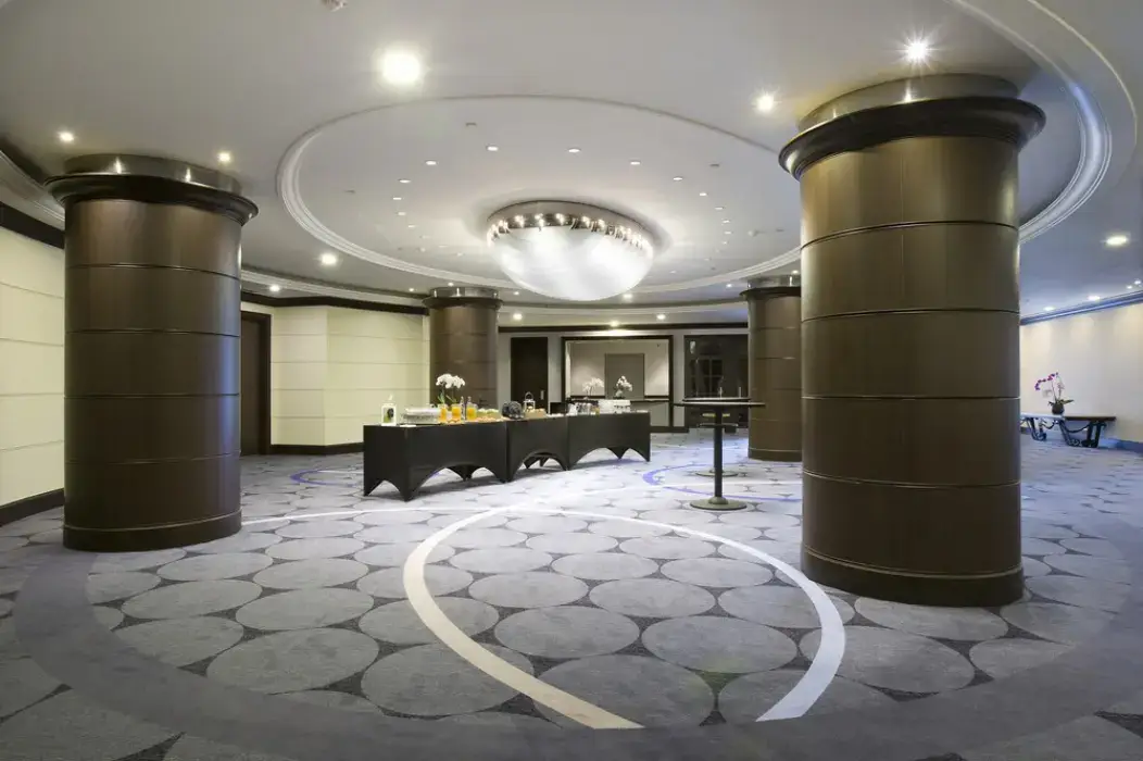 Hilton Paris Charles de Gaulle Airport 9