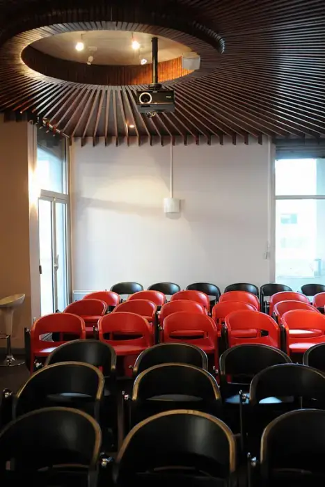 L'Amphi Toulouse-Garonne 4
