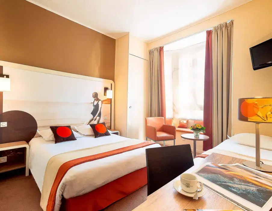 Hôtel Red Fox 8