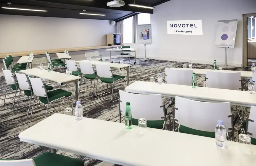 Novotel Lille Aeroport 12