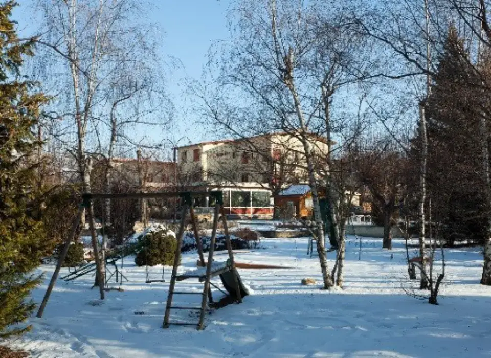 La Pavillon Carina 10