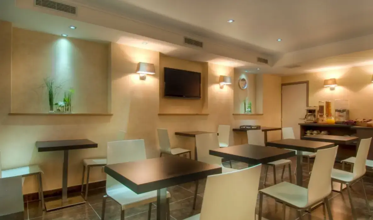 Hôtel Claude Bernard 4