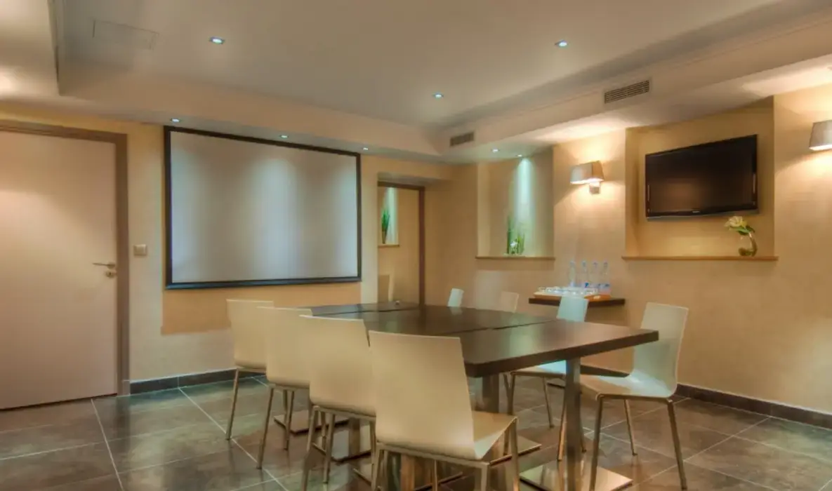 Hôtel Claude Bernard 5