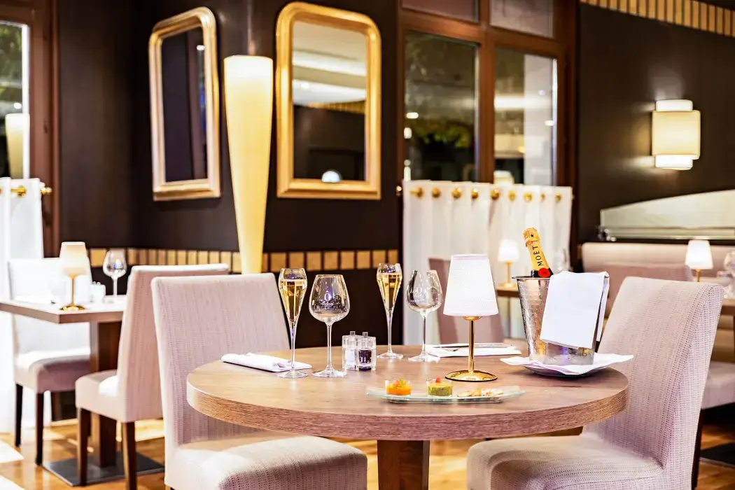 Relais Spa Val d'Europe 12