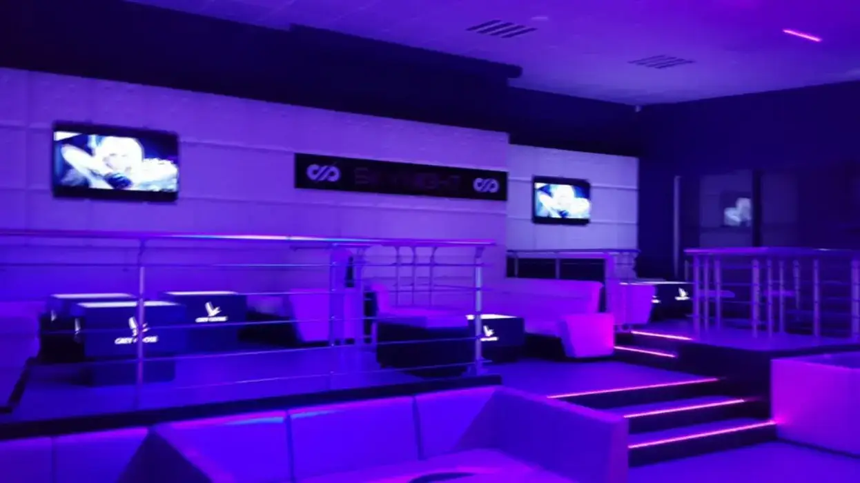 Skybowl 8