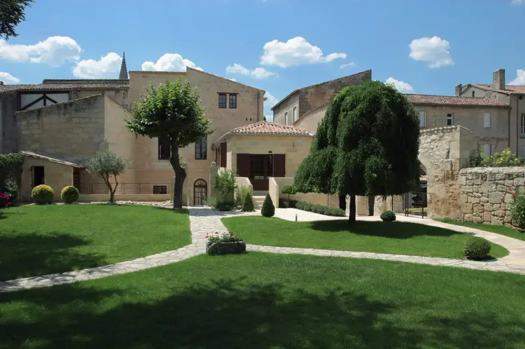 Au Logis des Remparts 12