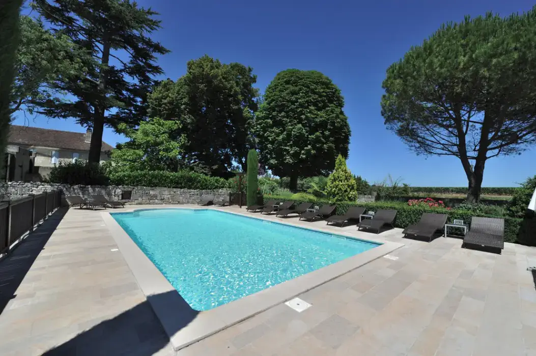 Au Logis des Remparts 13
