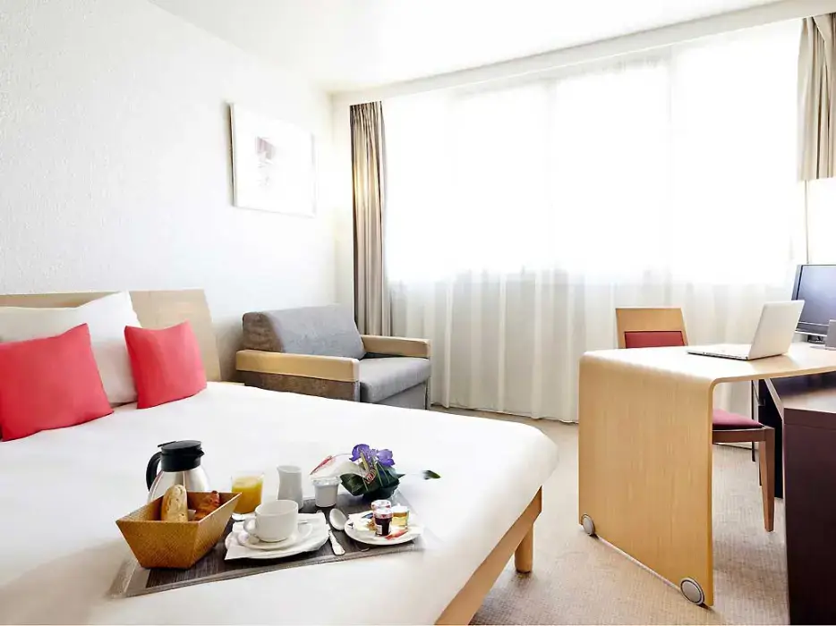 Novotel Marseille Est 2