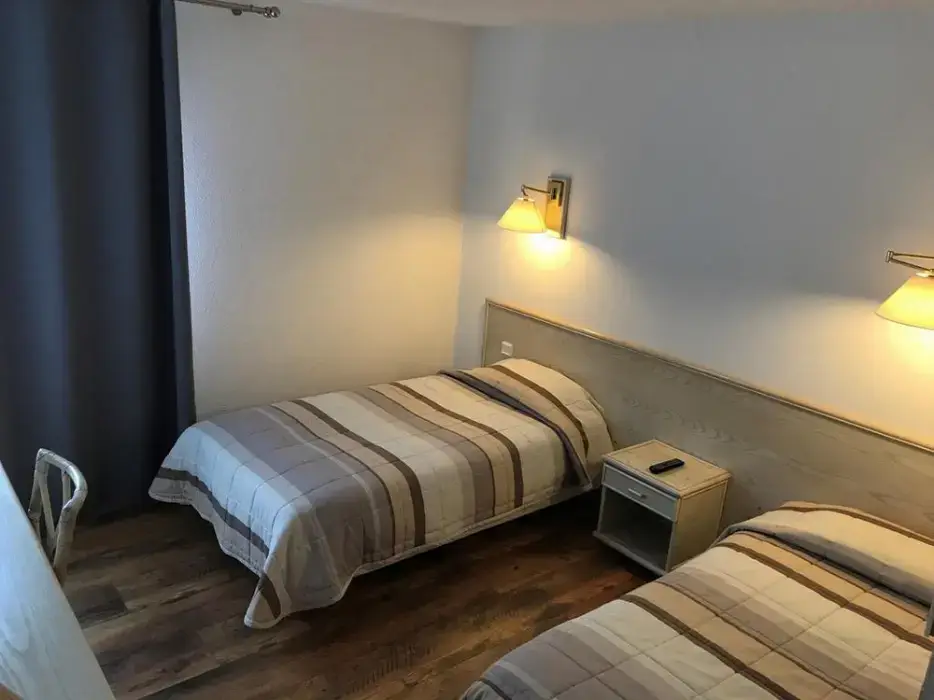 Hôtel Omega 4