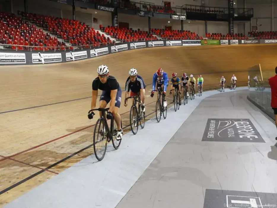 Vélodrome National 5