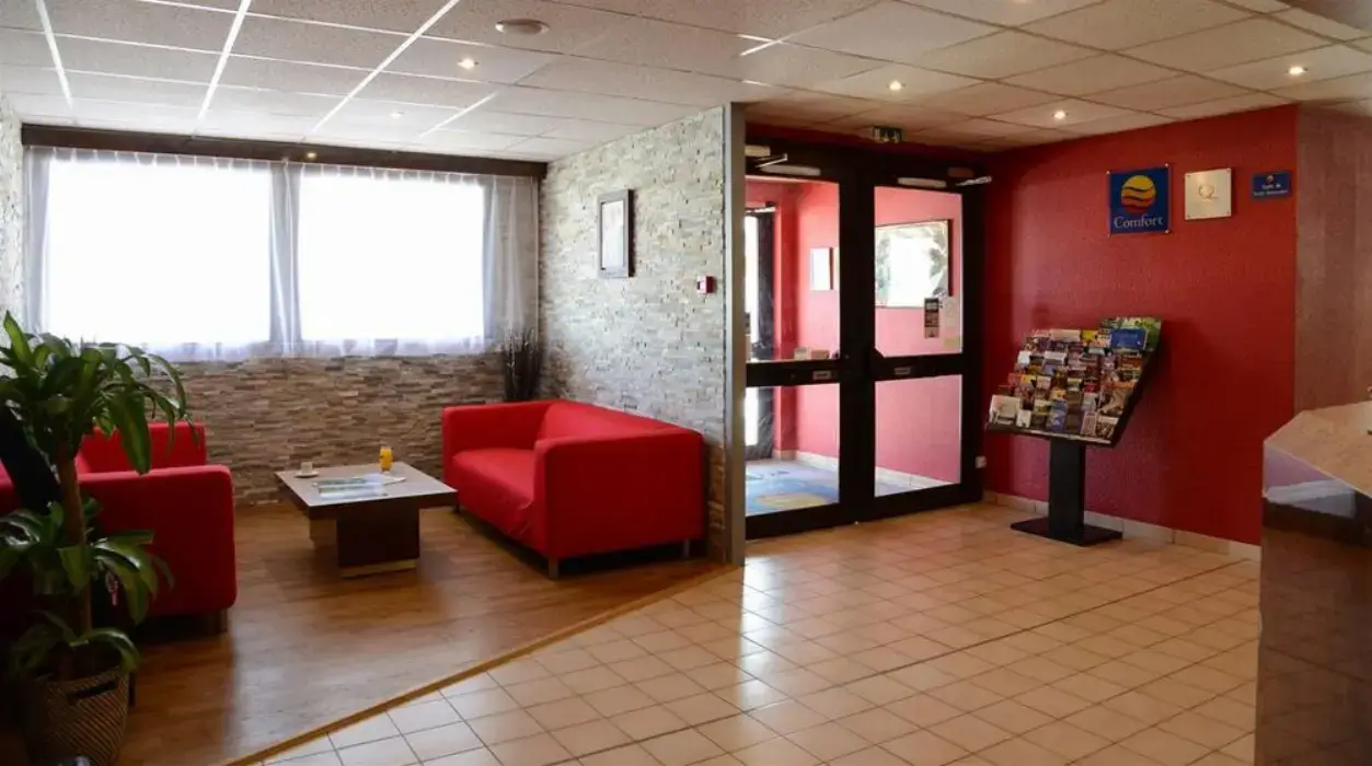 Comfort Hôtel Chelles Marne-la-Vallée 6