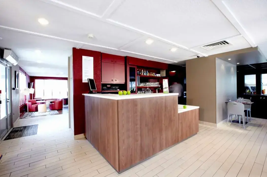 Campanile Orleans Nord - Saran 8