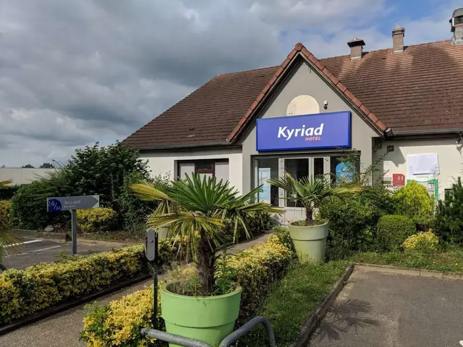 Kyriad Chantilly Sud - Luzarches