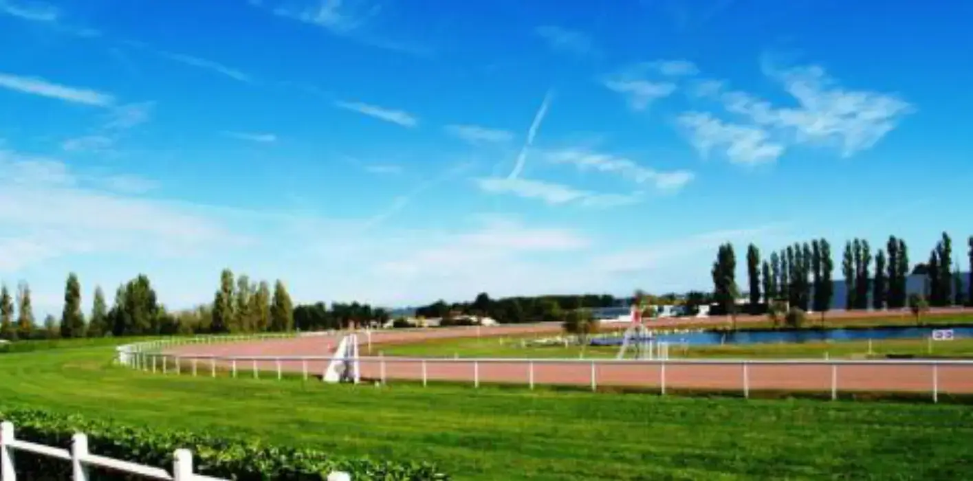 Hippodrome Agen - Le Passage