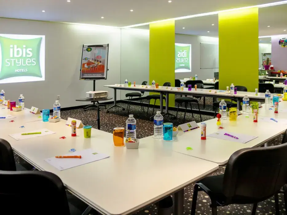 Ibis Styles Paris Tolbiac Bibliotheque 3