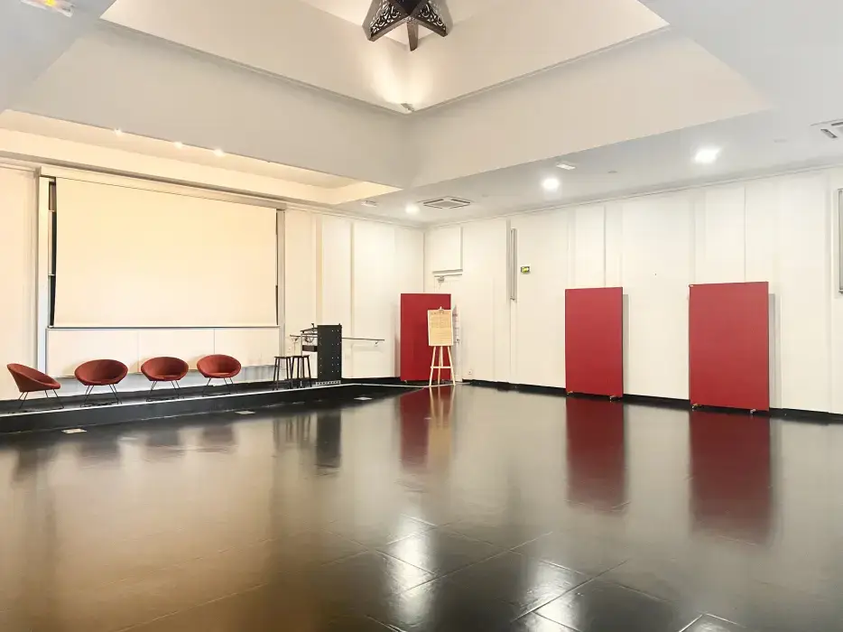 Espace CEDIAS Paris 7 12