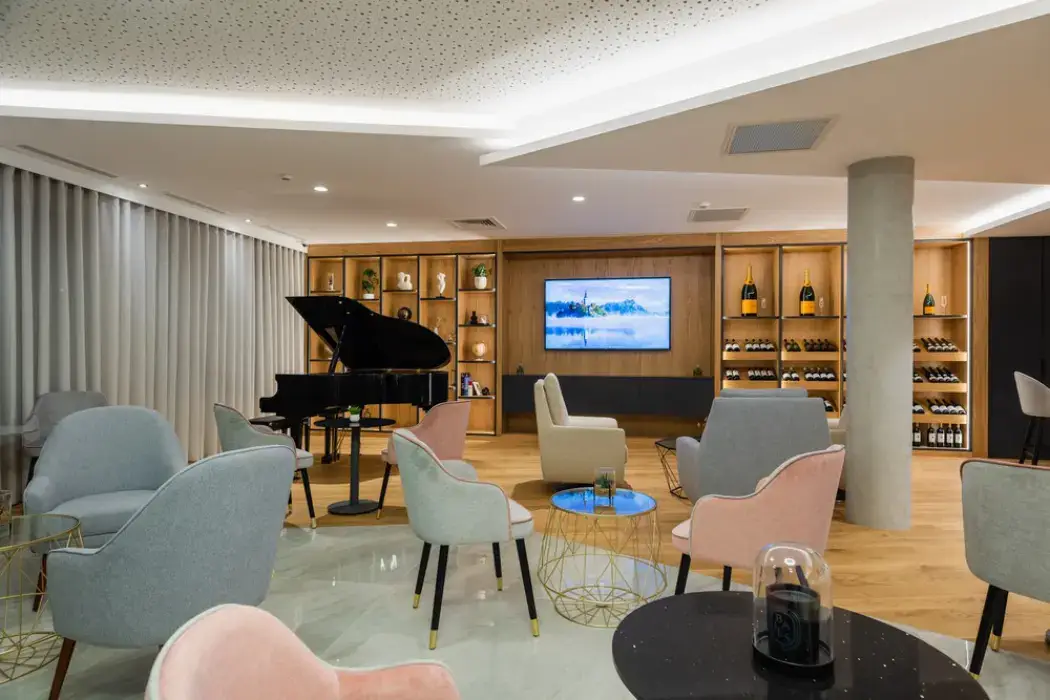 Brit Hotel Paris Orly Rungis 5
