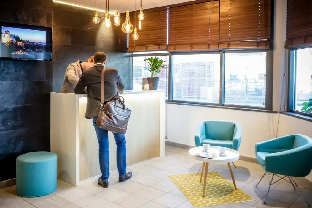 Best Western Plus Vannes Centre-ville 7