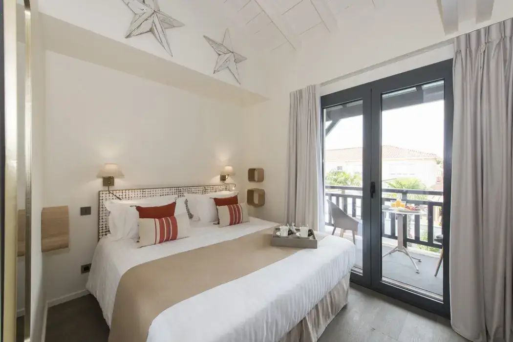 L'Anderenis Boutique Hôtel 11