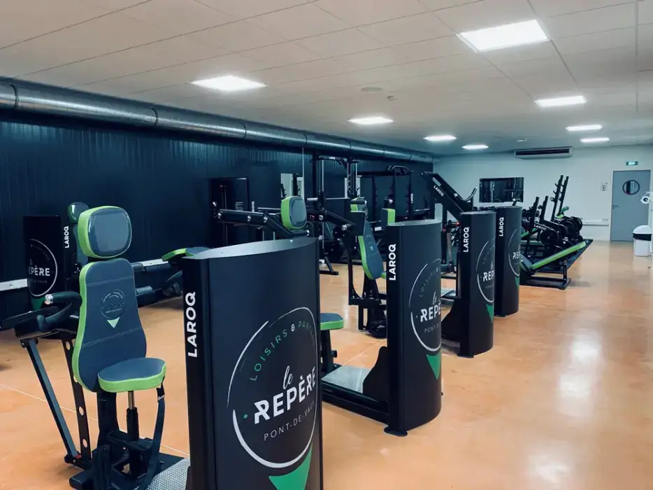 Le Repère 9