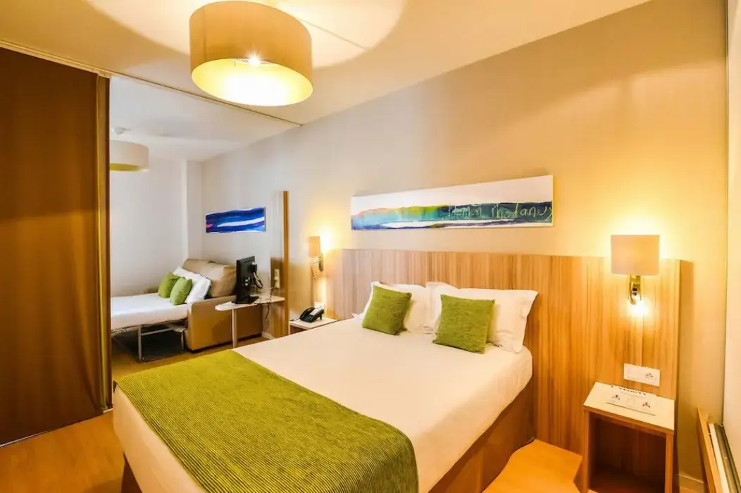 Q7 Lodge 6