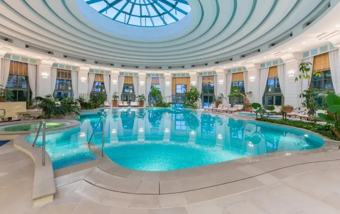 Monte Carlo Bay Hotel et Resort 5